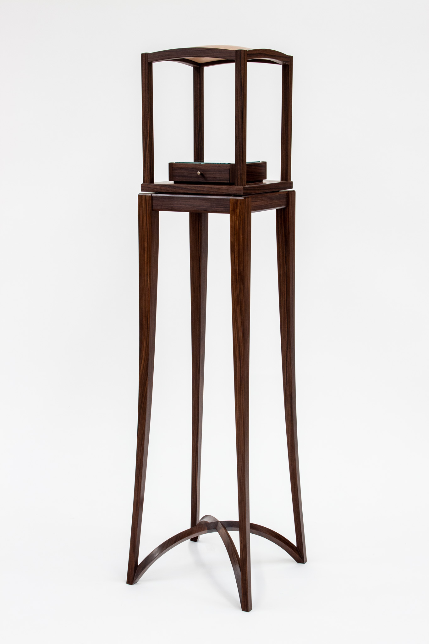 Castagno Rosewood Temple